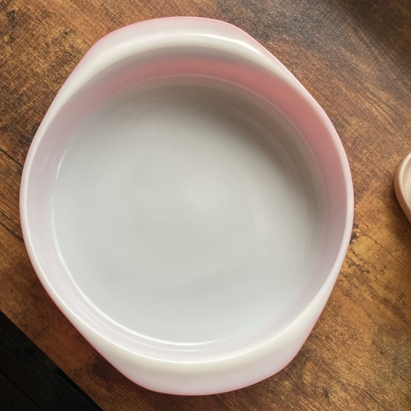 Pyrex Pink Flamingo cake dish - Picture 2 of 10